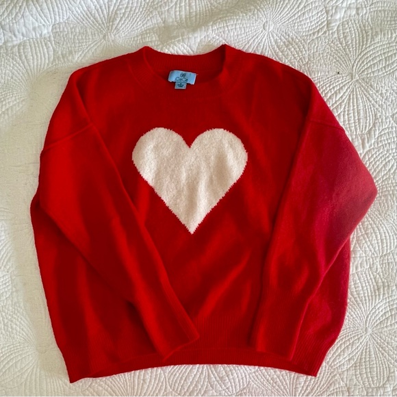 CeCe Red Oversized Sweater with White Heart - Picture 2 of 4